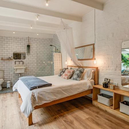 Апартаменты 4 On Regent Грейтон Экстерьер фото